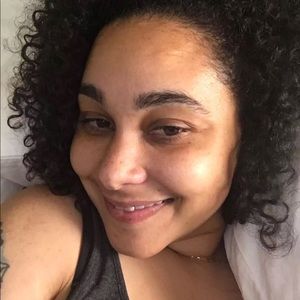 Meet your Posher, Shannana